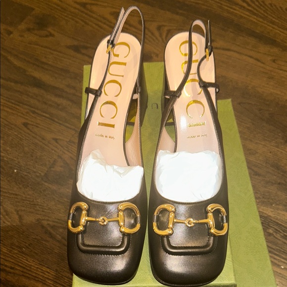 Gucci Horsebit Mid-Heel Slingback
Pumps - Picture 1 of 6